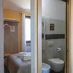 La Pietra 1 E La Pietra 2 * Специя