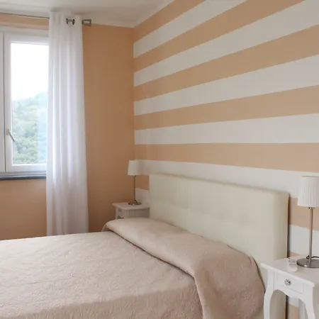 Kır Evi La Pietra 1 E La Pietra 2 La Spezia