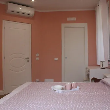 La Pietra 1 E La Pietra 2 * لا سبيتسْيا