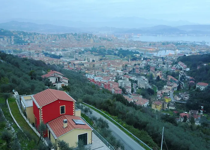 La Pietra 1 E La Pietra 2 *