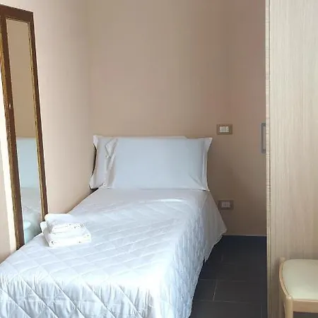 בית כפרי La Pietra 1 E La Pietra 2 לה ספציה