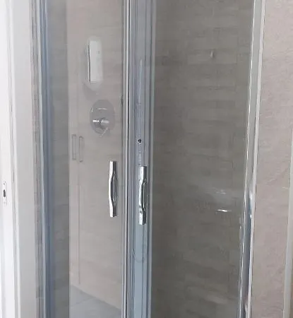 בית כפרי La Pietra 1 E La Pietra 2 *