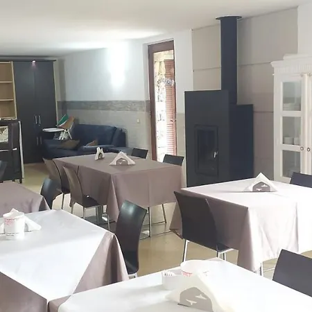 La Pietra 1 E La Pietra 2 * La Spezia
