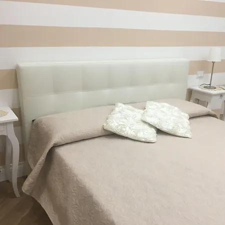 La Pietra 1 E La Pietra 2 * La Spezia