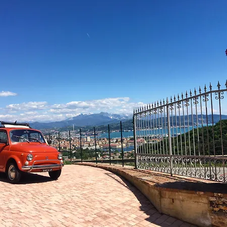 La Pietra 1 E La Pietra 2 * لا سبيتسْيا