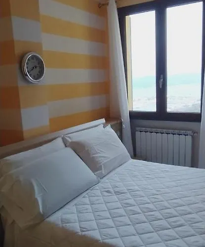 La Pietra 1 E La Pietra 2 لا سبيتسْيا