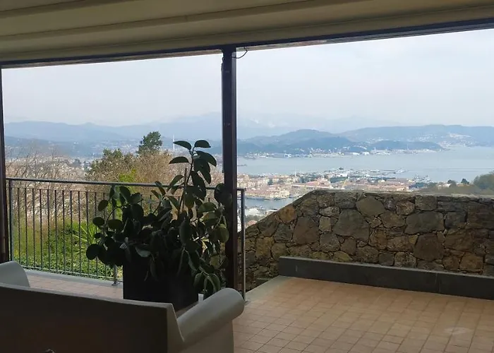 La Pietra 1 E La Pietra 2 منزل ريفي لا سبيتسْيا