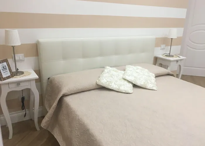 La Pietra 1 E La Pietra 2 * La Spezia
