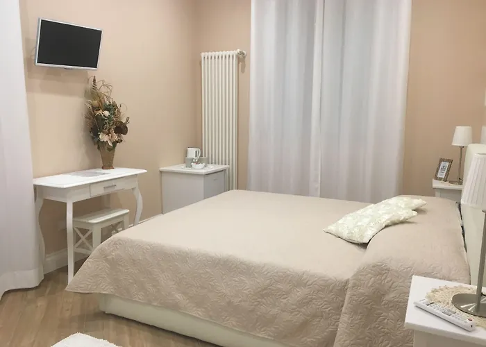 La Pietra 1 E La Pietra 2 * La Spezia