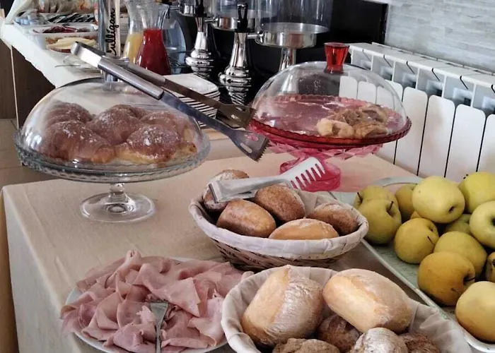 منزل ريفي La Pietra 1 E La Pietra 2 *