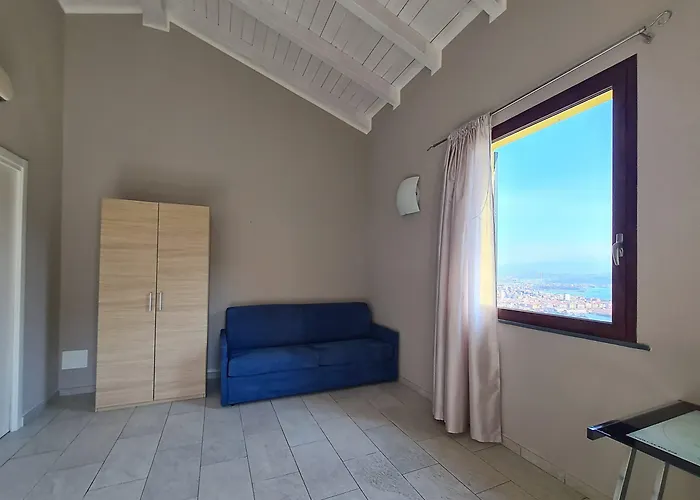 Gospodarstwo wiejskie La Pietra 1 E La Pietra 2