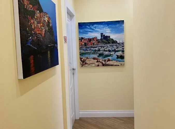 منزل ريفي La Pietra 1 E La Pietra 2 *